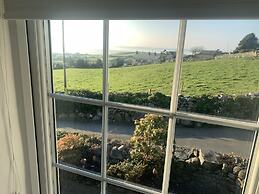 Beautiful Cottage Near Harlech With Ocean Views