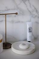 Pillows Grand Boutique Hotel Maurits at the Park - Small Luxury Hotels