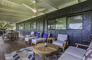 Hale Hanalei 5 Bedroom Home by RedAwning