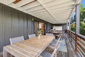 Hale Hanalei 5 Bedroom Home by RedAwning