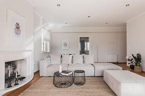 Exquisite 2BR Apartment