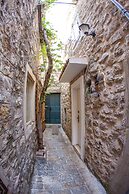 Old Town Apartment Dan