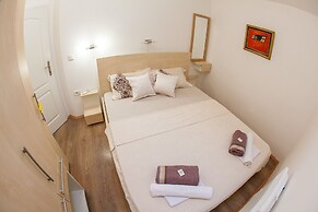 Old Town Apartment Dan