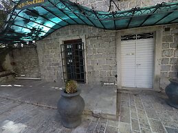 Lux Squere Apartments