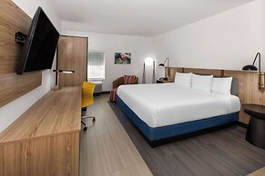 La Quinta Inn & Suites by Wyndham El Paso East Loop-375