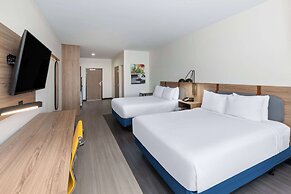 La Quinta Inn & Suites by Wyndham El Paso East Loop-375