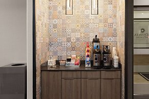 La Quinta Inn & Suites by Wyndham El Paso East Loop-375