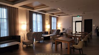 Bloom Mississauga, Tapestry Collection by Hilton