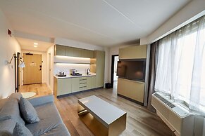 Bloom Mississauga, Tapestry Collection by Hilton