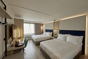 Bloom Mississauga, Tapestry Collection by Hilton