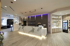 Bloom Mississauga, Tapestry Collection by Hilton