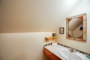 32MBR - BBQ - Pets Ok - Wood Stove - Sleeps 7