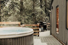 26SL - Hot Tub - BBQ - Game Room - Dishwasher - Sleeps 8