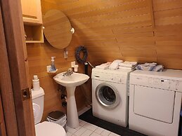 11SL - Wi-Fi - NO PETS Log Cabin - Sleeps 7