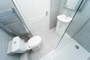 Stunning 2-bed Apartment in Weston-super-mare