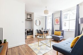 Bright 1 Bed Flat on Vibrant Brick Lane