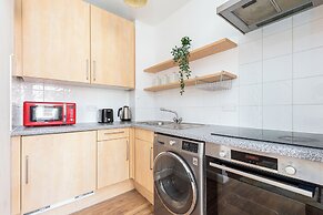 Bright 1 Bed Flat on Vibrant Brick Lane