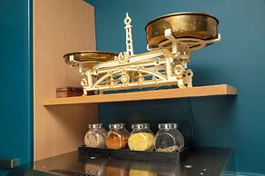 55 & 54 Stairs Apartments