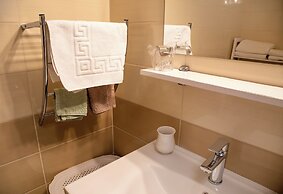 55 & 54 Stairs Apartments