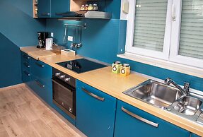 55 & 54 Stairs Apartments