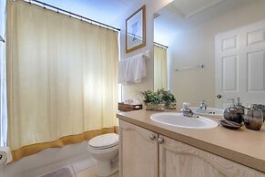 Resort 5 Bed Private Pool & Spa, Game Room Home 5 Bedroom Villa by Red