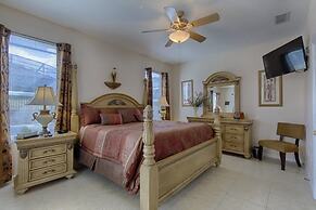 Resort 5 Bed Private Pool & Spa, Game Room Home 5 Bedroom Villa by Red