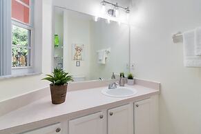 Minutes To Disney Boutique 3br 2.5 Bath Coastal Th 3 Bedroom Townhouse