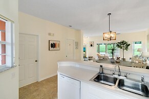 Minutes To Disney Boutique 3br 2.5 Bath Coastal Th 3 Bedroom Townhouse