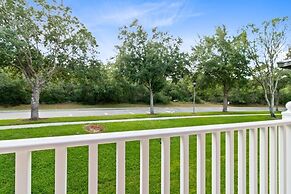 Minutes To Disney Boutique 3br 2.5 Bath Coastal Th 3 Bedroom Townhouse