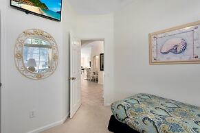 4 Bedroom/3 Bath South Facing Pool/Spa Villa 4 Villa by RedAwning