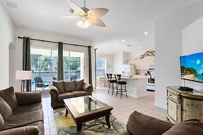 4 Bedroom/3 Bath South Facing Pool/Spa Villa 4 Villa by RedAwning