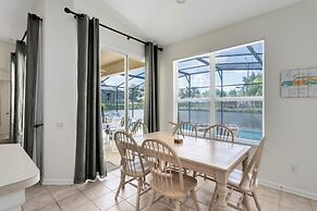 4 Bedroom/3 Bath South Facing Pool/Spa Villa 4 Villa by RedAwning