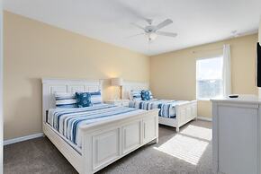 Veranda Home, 8br, 6 En-suites, Lake View,pool/spa 8 Bedroom Villa by 