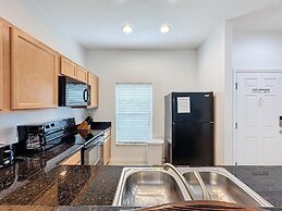 Amazing Townhouse Close To Disney 2 Bed 2.5 Bath 2 Bedroom Townhouse b