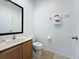 Amazing Townhouse Close To Disney 2 Bed 2.5 Bath 2 Bedroom Townhouse b