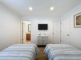 Amazing Townhouse Close To Disney 2 Bed 2.5 Bath 2 Bedroom Townhouse b