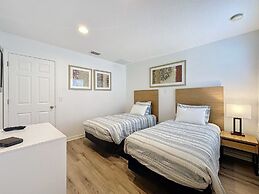 Amazing Townhouse Close To Disney 2 Bed 2.5 Bath 2 Bedroom Townhouse b