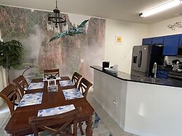 Luxury Villa With Large Private South Facing Pool 4 Bedroom Townhouse 