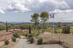 Domaine Rabiega - vineyard and boutique hotel