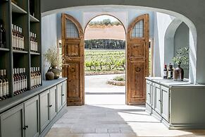Domaine Rabiega - vineyard and boutique hotel