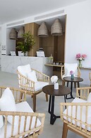 May Altafulla Beach Boutique Hotel