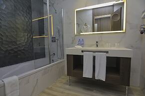 Az Hotels Grand Oran