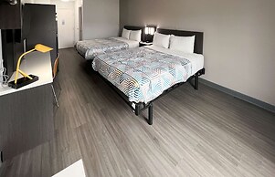 Studio 6 Altoona, IA - Des Moines East