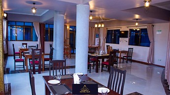 Hotel Taji