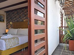 La Floresta de Cite Hotel