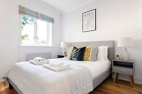 The Bermondsey Collection