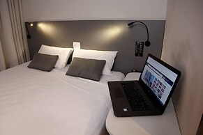 Golden Tower Express Berrini by Fênix Hotéis