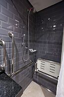 Golden Tower Express Berrini by Fênix Hotéis