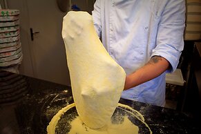 Golden Tower Express Berrini by Fênix Hotéis