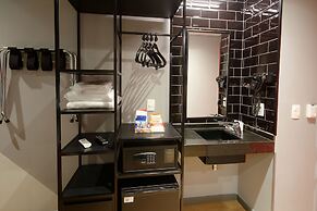 Golden Tower Express Berrini by Fênix Hotéis